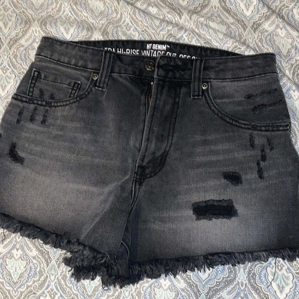 hot topic shorts